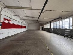 Capannone in Commerciale