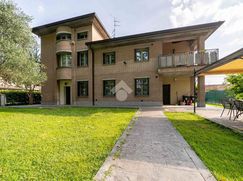 Villa in Residenziale