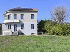 Villa in Residenziale