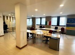 Ufficio in Commerciale