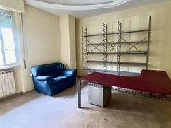 Ufficio in Commerciale