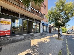 Negozio/Locale commerciale in Commerciale