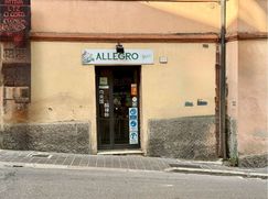 Negozio/Locale commerciale in Commerciale
