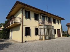 Casa indipendente in Residenziale