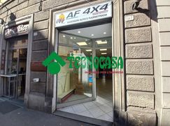 Negozio/Locale commerciale in Commerciale