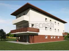 Casa Bi/Trifamiliare in Residenziale