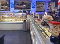 Negozio/Locale commerciale in Commerciale