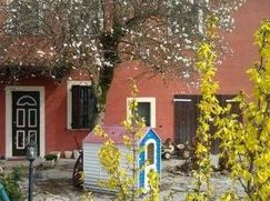 Casa Bi/Trifamiliare in Residenziale