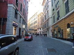 Negozio/Locale commerciale in Commerciale