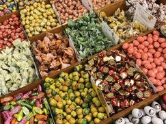Attività/Licenza (con o senza mura) in Commerciale