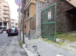 Negozio/Locale commerciale in Commerciale