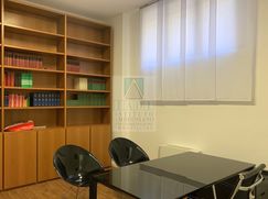 Ufficio in Commerciale