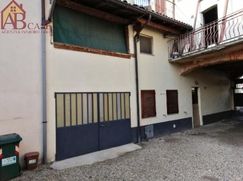 Casa Bi/Trifamiliare in Residenziale