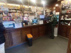 Attività/Licenza (con o senza mura) in Commerciale