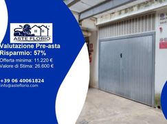 Box/posto auto in Residenziale