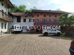 Edificio in Residenziale