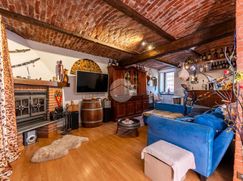 Casa Bi/Trifamiliare in Residenziale