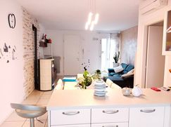 Casa Bi/Trifamiliare in Residenziale