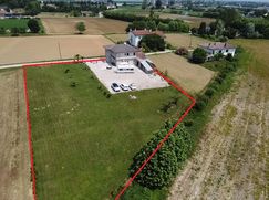 Casa Bi/Trifamiliare in Residenziale