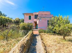 Villa in Residenziale