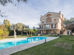 Villa in Residenziale