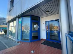 Ufficio in Commerciale