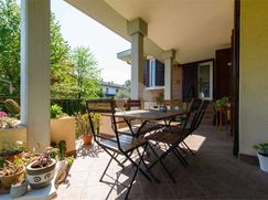 Casa Bi/Trifamiliare in Residenziale