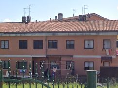 Casa Bi/Trifamiliare in Residenziale