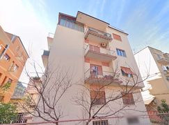 Negozio/Locale commerciale in Commerciale