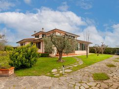 Villa in Residenziale