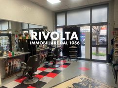 Negozio/Locale commerciale in Commerciale