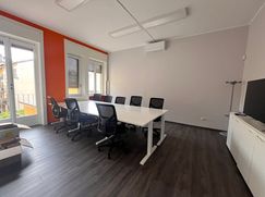 Ufficio in Commerciale