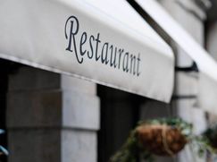 Negozio/Locale commerciale in Commerciale