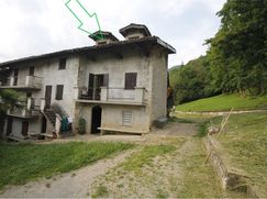 Casa Bi/Trifamiliare in Residenziale