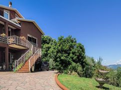 Casa Bi/Trifamiliare in Residenziale