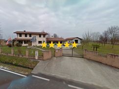 Villa in Residenziale