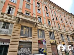 Negozio/Locale commerciale in Commerciale