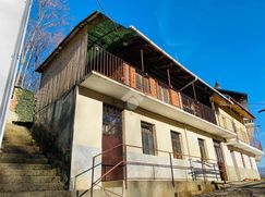 Casa Bi/Trifamiliare in Residenziale