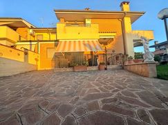 Villa in Residenziale