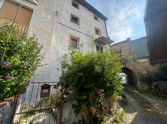 Casa Bi/Trifamiliare in Residenziale