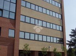 Ufficio in Commerciale