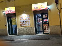 Attività/Licenza (con o senza mura) in Commerciale