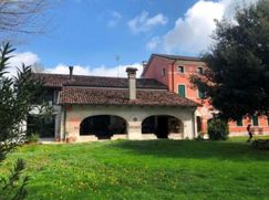Casa indipendente in Residenziale