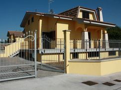 Villa in Residenziale
