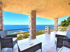 Casa Bi/Trifamiliare in Residenziale