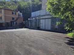 Negozio/Locale commerciale in Commerciale