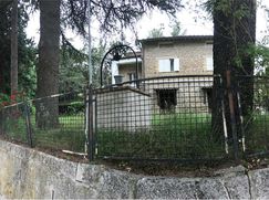 Negozio/Locale commerciale in Commerciale