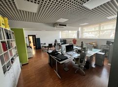 Ufficio in Commerciale