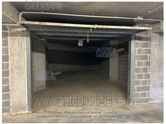 Box/posto auto in Residenziale