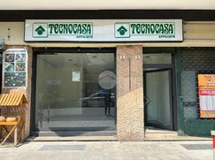 Negozio/Locale commerciale in Commerciale